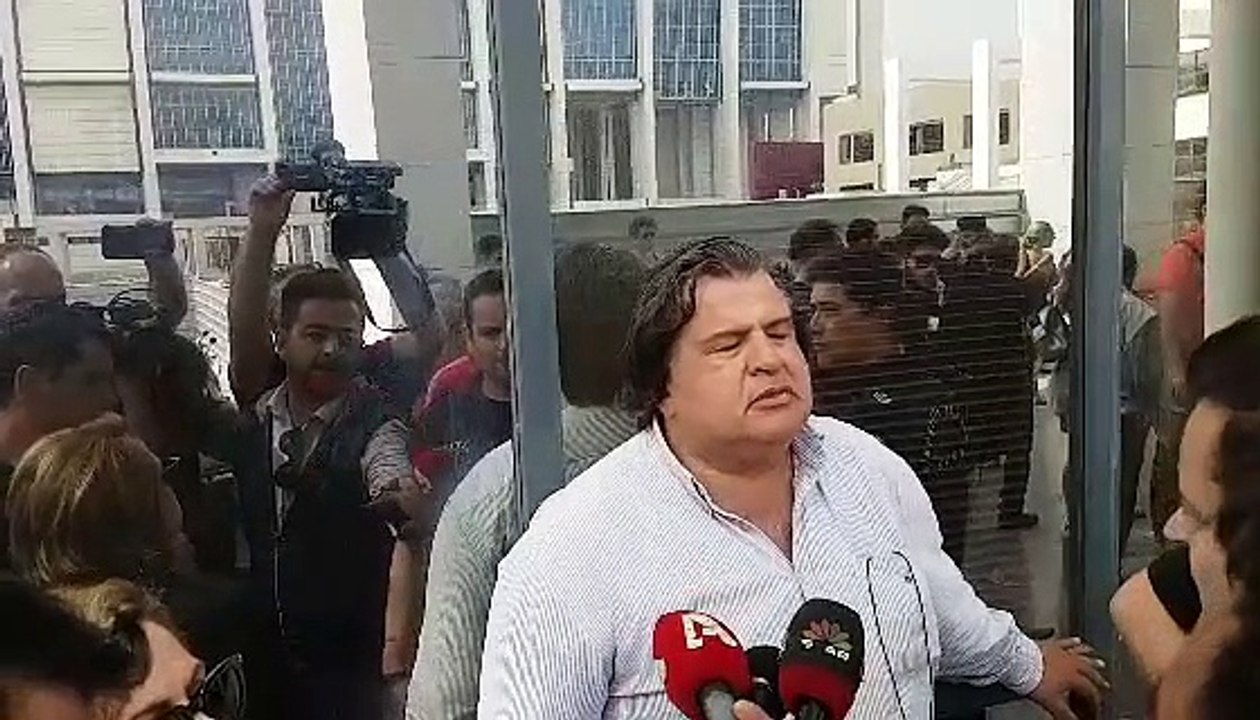 Πλειστηριασμός και στο κυλικείο