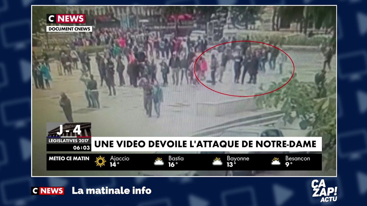 Les vidéos de l'agression du policier sur le parvis de Notre-Dame de Paris