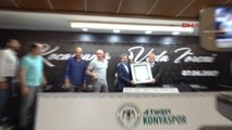 Aykut Kocaman'a, Konyaspor'dan 'Kocaman Veda Töreni'
