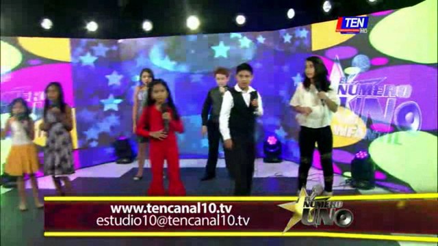 Nuestros talentosos niños le dedican una canción al público