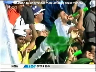 SHOAIB AKHTAR AMAZING BOWLING SPELL 4-25 VS INDIA 2004