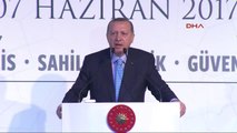 Erdoğan, Emniyet ve Jandarma Mensupları Ile Iftarda Bir Araya Geldi-3