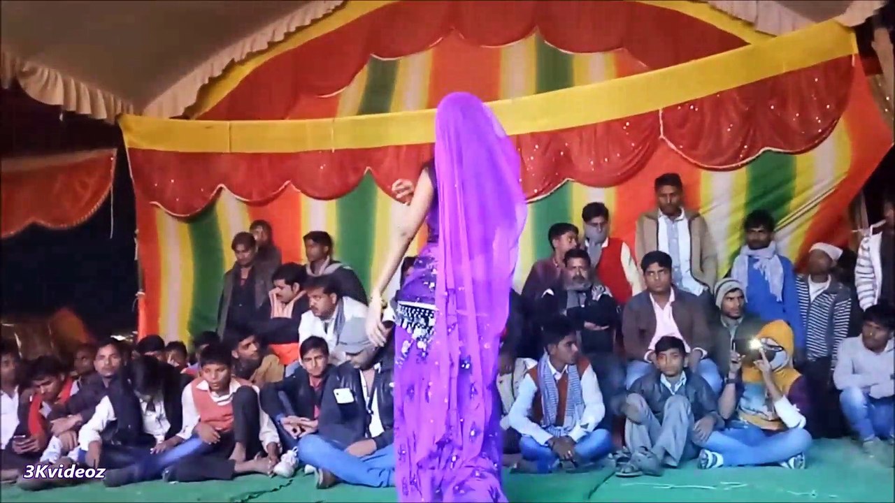 GHUNGHAROO TUT GAYE