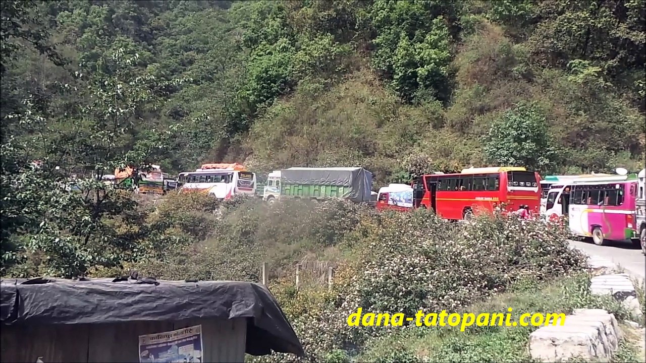 Bijuli Ko Taar Lara Ra Jhamta Nepal