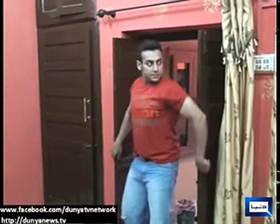 PAKISTANI SALMAN KHAN DITTO COPY IN SIALKOT - YouTube