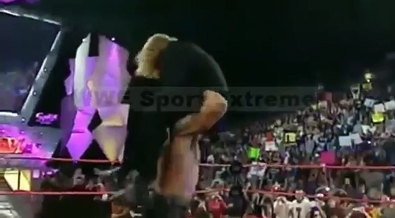 The Animal is Back Batista return,See what's happen on WWE When Batista returns & attack all