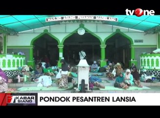 Uniknya Pondok Pesantren Lansia di Masjid Agung Payaman