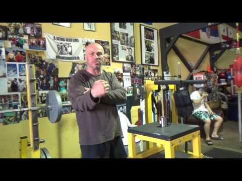 why do some fighters look like they never lifted a weight? but are sick fighters! EsNews Boxing