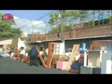 Enrique Guzmán es desalojado de su casa / Enrique Guzman is evicted from his home