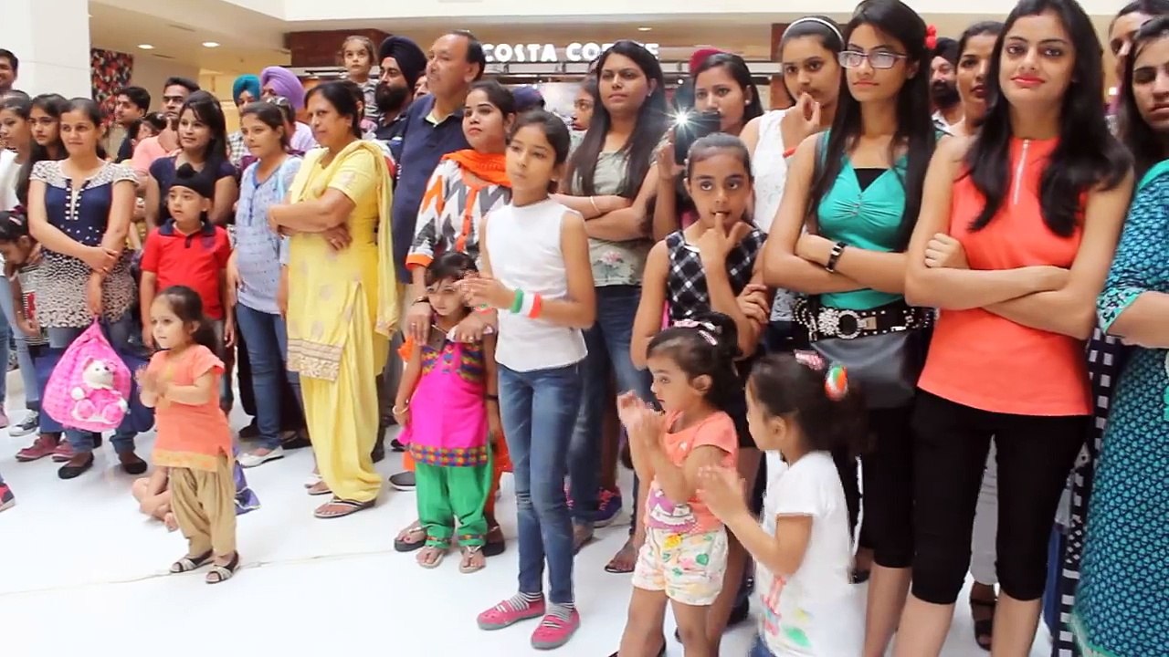 Sultan Title Song | Vande Mataram | FlashMob Independence Day | Patriotic Dance - Step2Step Dance Studio