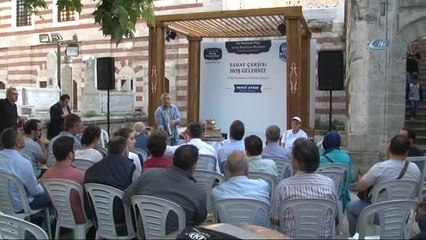 Eyüp'te Basın Mensuplarına İftar Yemeği Verildi