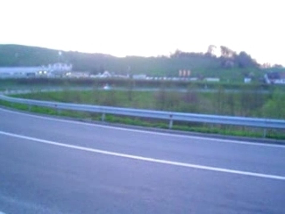 Bmw_drifting on public road