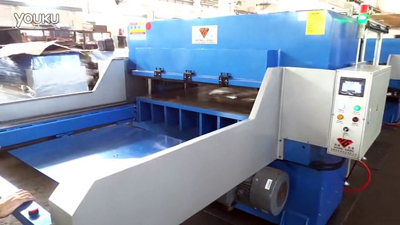 Automatic precision Hydraulic Cutting machine for blister-auto stacker