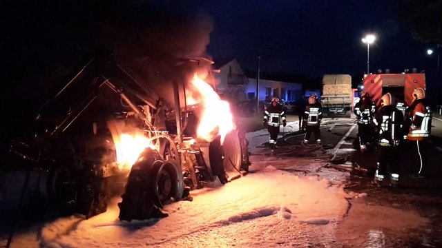 Merlemont : incendie d'un tracteur et deux voitures accidentées