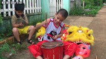 Lion Dance Drumming - Thần Đồng Đánh Trống Lân 2017 - Bộ Đồ Chơi Múa Lân Siêu Rẻ - Ku Bo Đẹp Trai