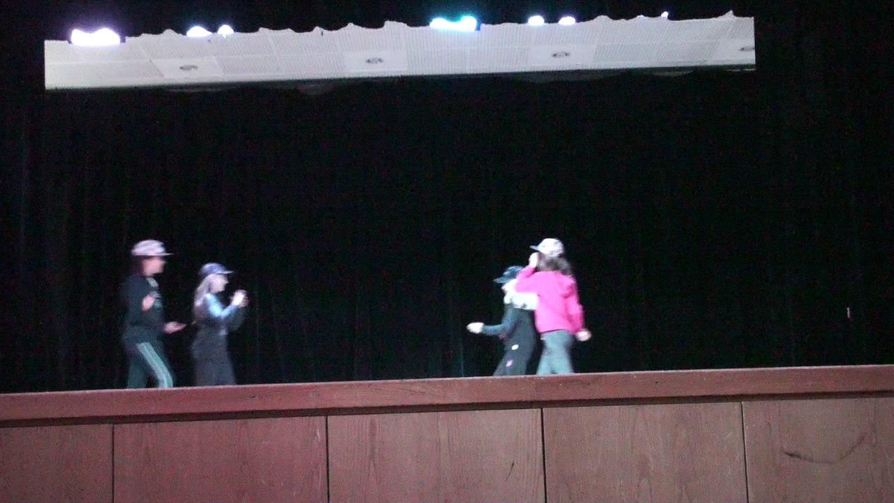 Spectacle De Danse Chantilly Espace Bouteiller 04/06/2017 Video 11