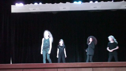 Spectacle De Danse Chantilly Espace Bouteiller 04/06/2017 Video 13