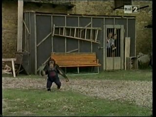 Il nostro amico Charly 4x11 - Il pirata della strada