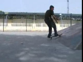1ère intro de skate: Red Team