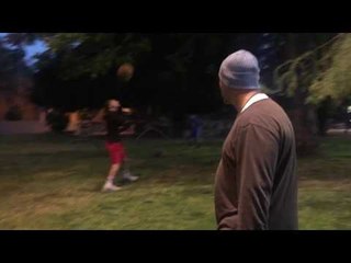 Who Stepped In Dog Poop? EsNews Boxing