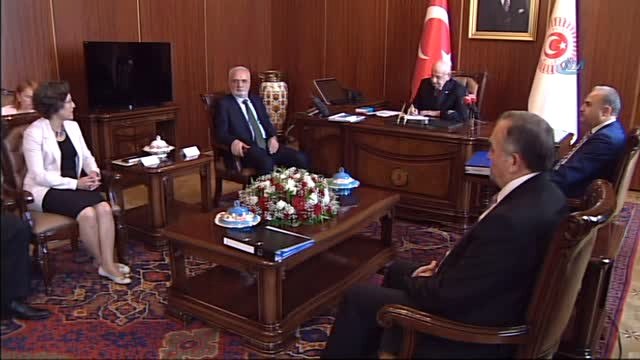 Meclis Başkanı Kahraman, 'Meclis İçtüzüğü' Konusunda Siyasi Partilerin Grup Başkanvekilleri ile Bir...