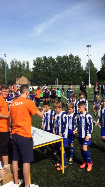 Remise des récompenses tournoi du 3 juin U9 à 8