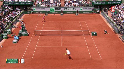 Roland-Garros 2017 : Le premier gros revers pour Timea Bacsinszky ! (1-2)