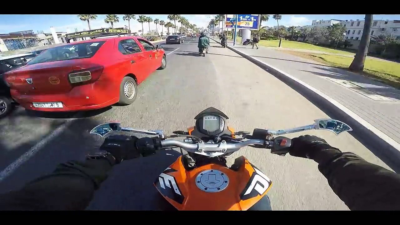 Moto Gang : First vlog With Trouble hh  A policeman wants to die بوليسي يريد انتحار   Anfa Riders