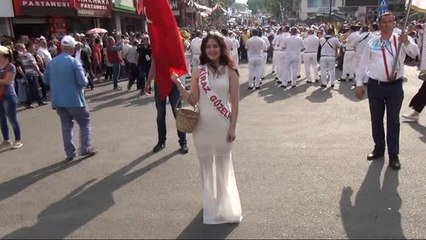 Kiraz Festivali Yürüyüşü Renkli Görüntülere Sahne Oldu