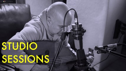 Ara Dinkjian - Dağlar Seni Delik Delik Delerim // Groovypedia Studio Sessions
