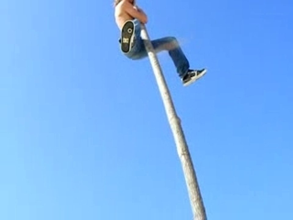 Salut je suis Pierre, et je monte au poteau !