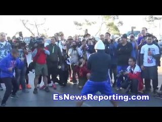 manny pacquiao vs floyd mayweather manny getting use to the way floyd moves in ring - EsNews