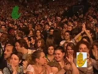 Touche pas à mon ADN