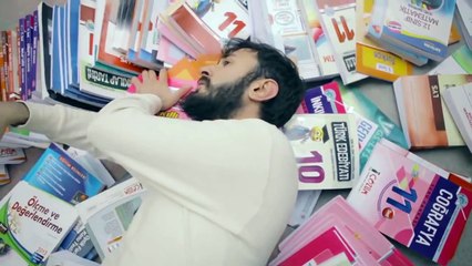 İŞTE FİNALLER İÇİN YAZILAN EN İYİ ŞARKI