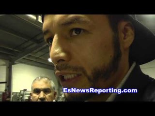 jhonny gonzalez says mayweather vs pacquiao is 50-50 fight - EsNews