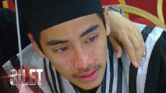 Putra Sulung Ustad Jefri dan Umi Pipik Menangis, Ada Apa? - Silet 09 Juni 2017