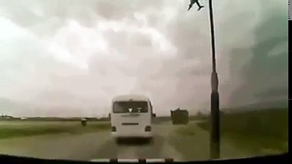 OHH MY GOD ... Airplane Suddenly Fell Down !!!