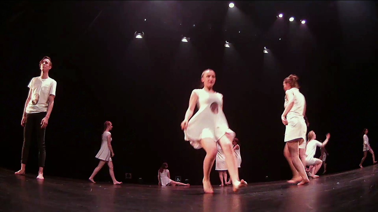 Saverne "Moi, je... Dialogue Avec Mon Nombril"