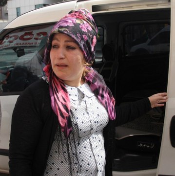 Genç Kadını 'Eşin Gözaltında' Diye Kandırıp Varını Yoğunu Alan Hesabın Sahibi Serbest Kaldı