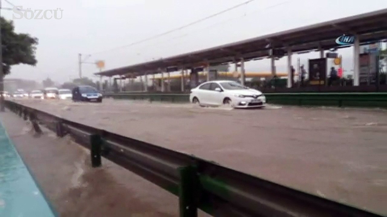 Bursa’yı sel aldı