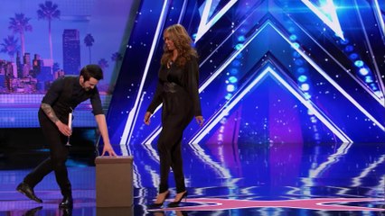 Colin Cloud Real Life Sherlock Holmes Reads Minds - Americas Got Talent 2017