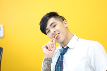 เติร์ก กรกวี นุ่มน้อย  รับบท เควิ่นในซีรีส์วัยรุ่นเรื่อง Dream Team “ดรีมทีม เรื่องวุ่นๆ ของวัยรุ่นมีฝัน”