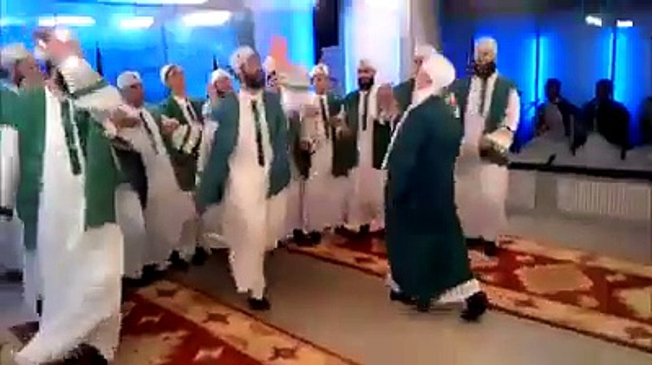 Süper Komik