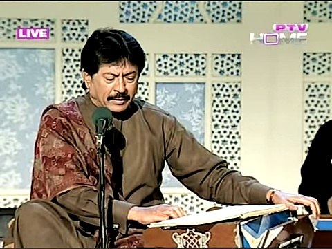 Kal O Kaun Si Tere Naal by Attaullah Khan Esakhelvi -