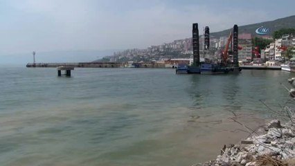 Gemlik Meydanı Denizle Bütünleşiyor