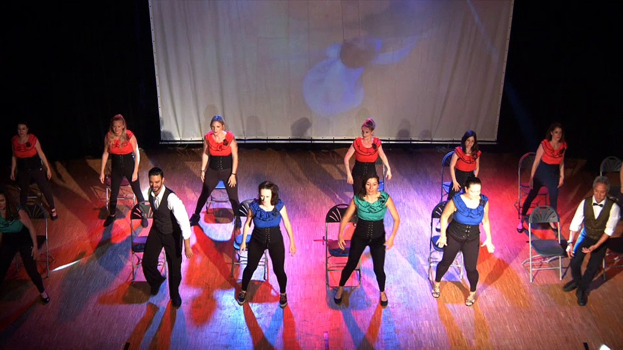 36 Un Monstre à Paris - Zumba Sentao
