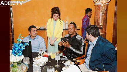 Najiba Faiz with Peshawar Zalmi Players