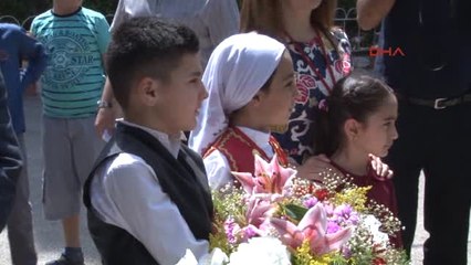 Adana'da 509 Bin Öğrenci Karne Sevinci Yaşadı