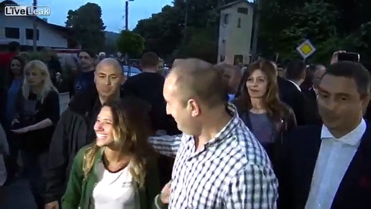 Brazilian tourist photobombs Bulgarian president, asks why he is important