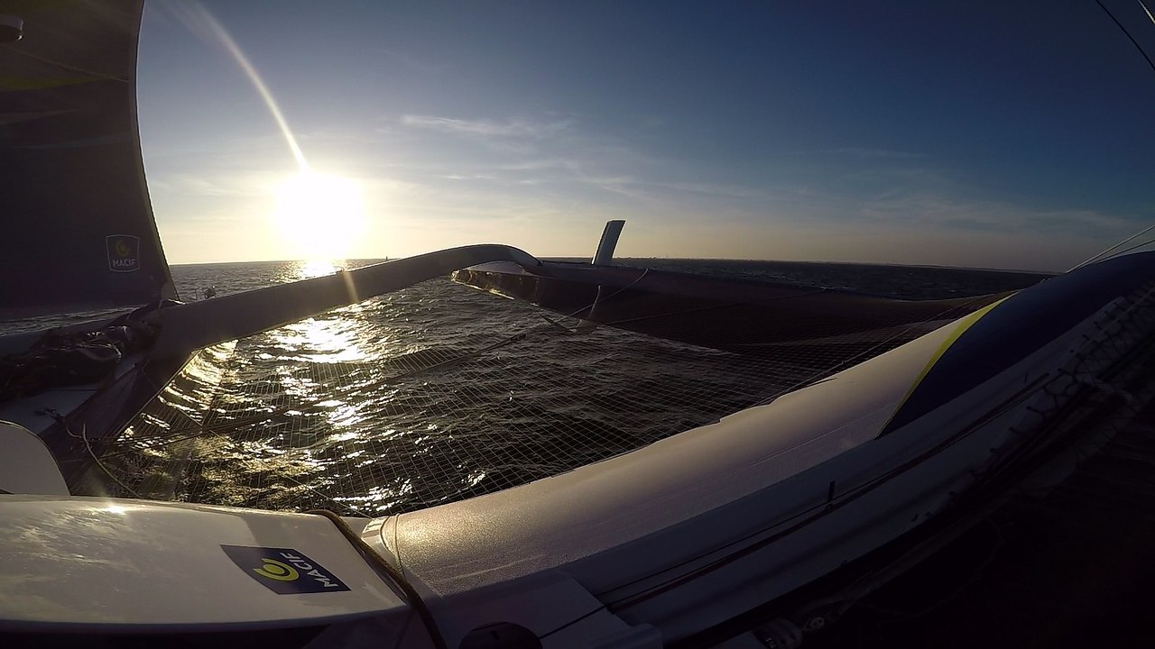 coucher soleil à bord de Macif